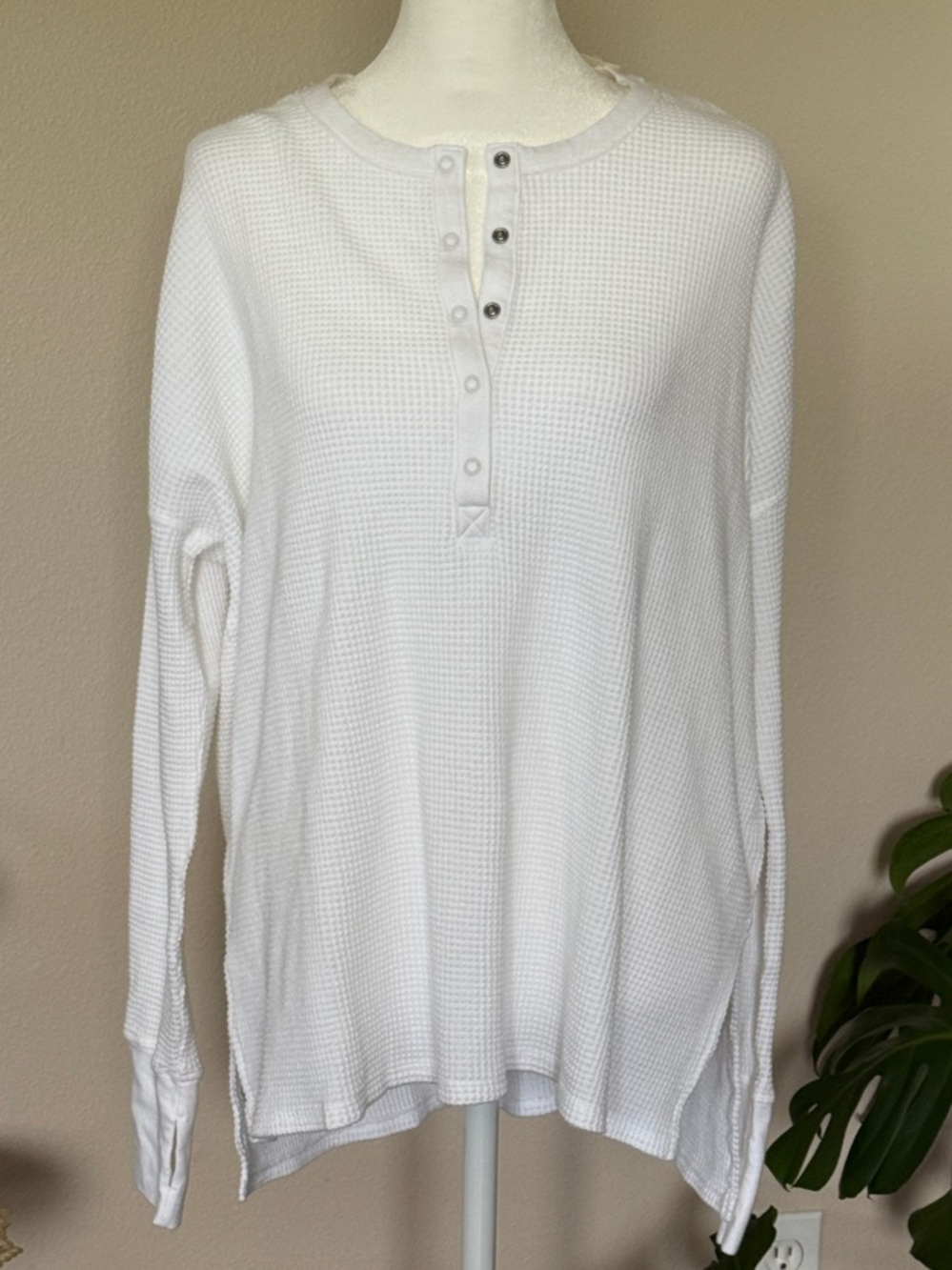 aerie White Waffle Knit Henley Long Sleeve Top, Medium